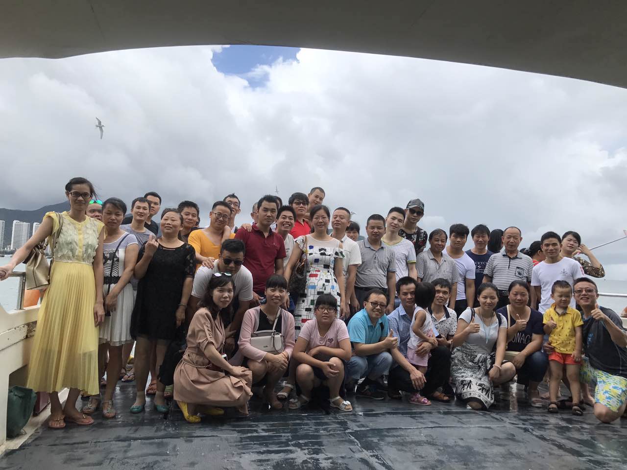 江天包装合影,江天包装13周年庆